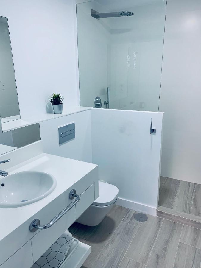 Ferienwohnung Pisos Con Piscina Barrio Exclusivo-Wizinkcenter Alquiler Temporada Madrid Exterior foto